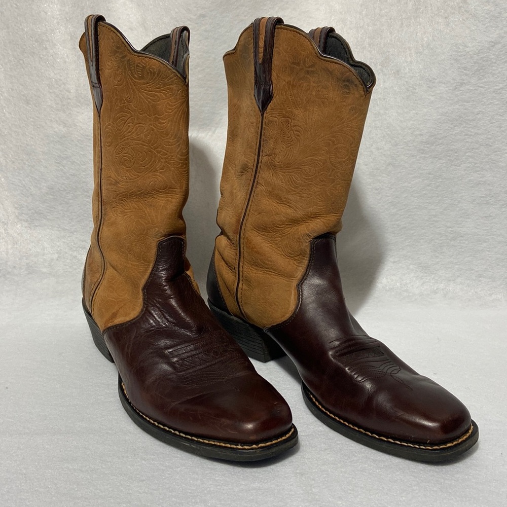 DURANGO Women’s Cowboy Boots. Size 10 M. Smooth and Suede Leather.